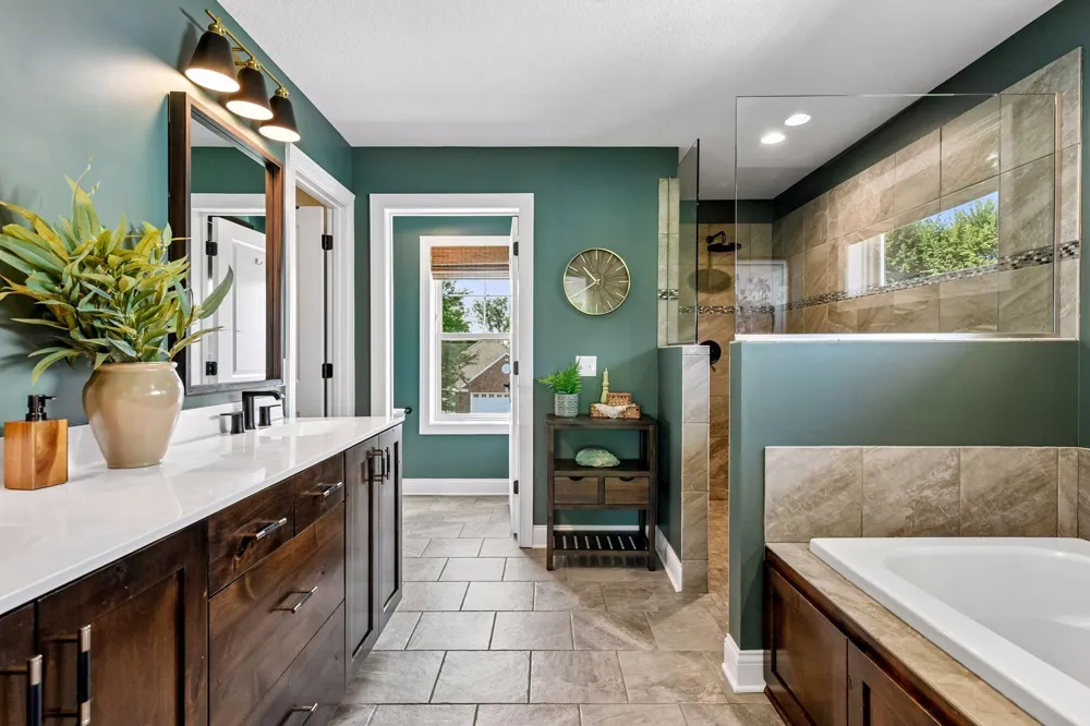 2901 Fairway Drive Chaska, MN 55318