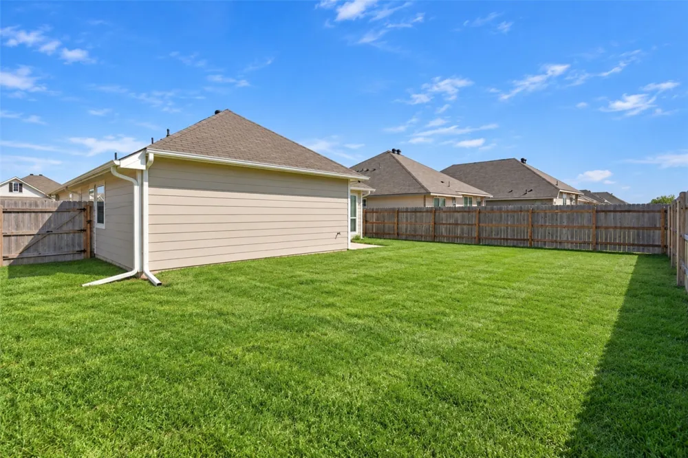 4033 Centerfire Road Waco, TX 76705