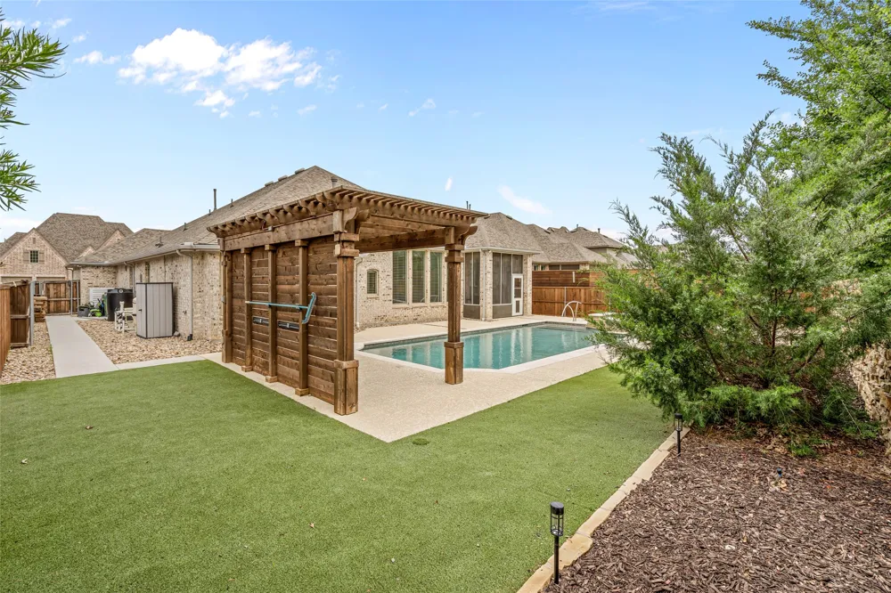 6631 Roughleaf Ridge Road Flower Mound, TX 76226