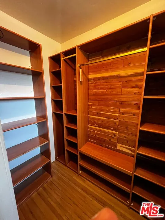 2828 Laurel Canyon Place Los Angeles, CA 90046