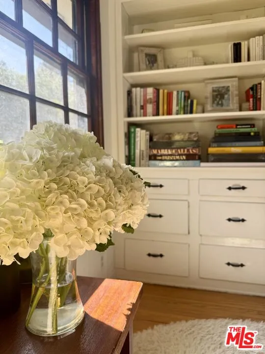 2828 Laurel Canyon Place Los Angeles, CA 90046