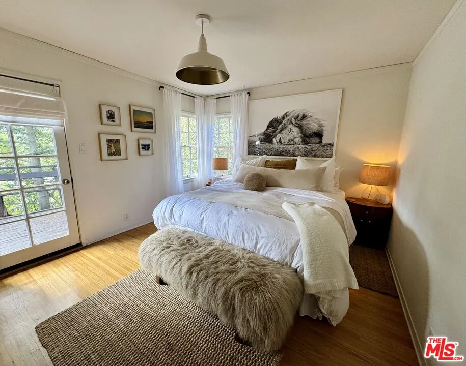 2828 Laurel Canyon Place Los Angeles, CA 90046