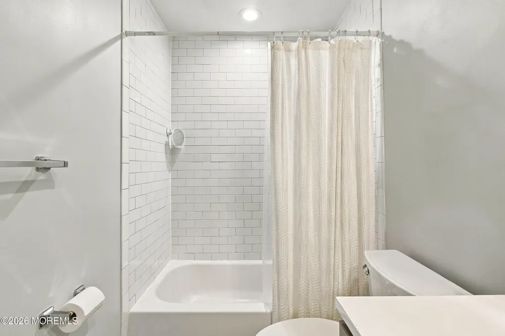 316 6th Avenue #3F Asbury Park, NJ 07712