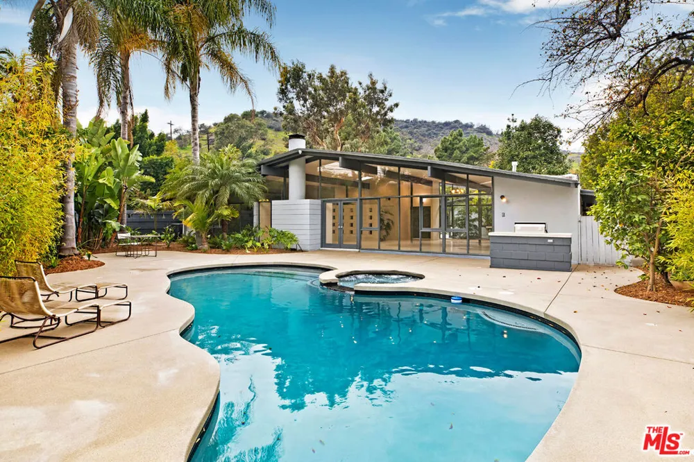 7560 Lolina Lane Los Angeles, CA 90046