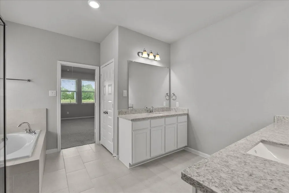1833 Kenley Way Alvin, TX 77511