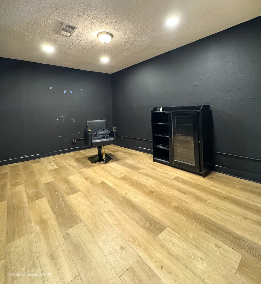 2915 S Lancaster Road Dallas, TX 75216
