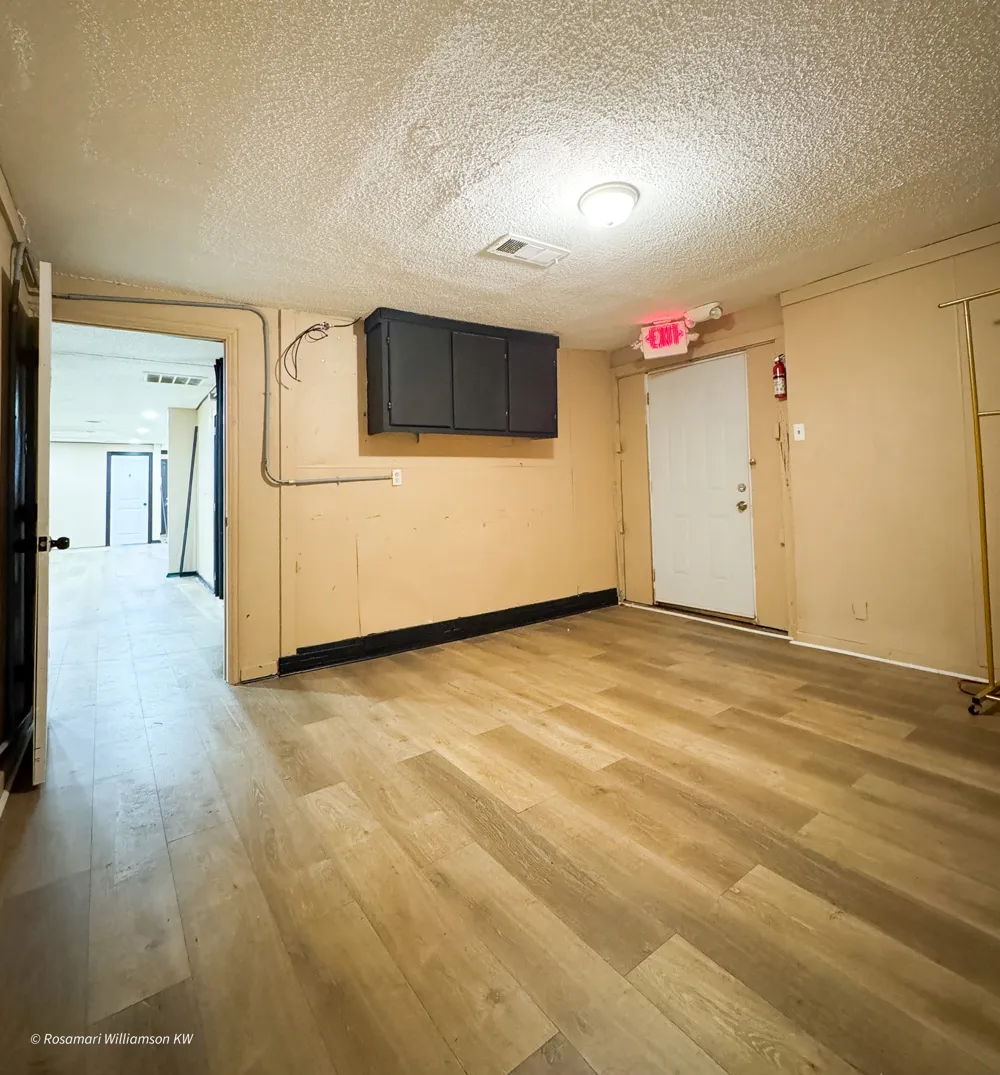 2915 S Lancaster Road Dallas, TX 75216