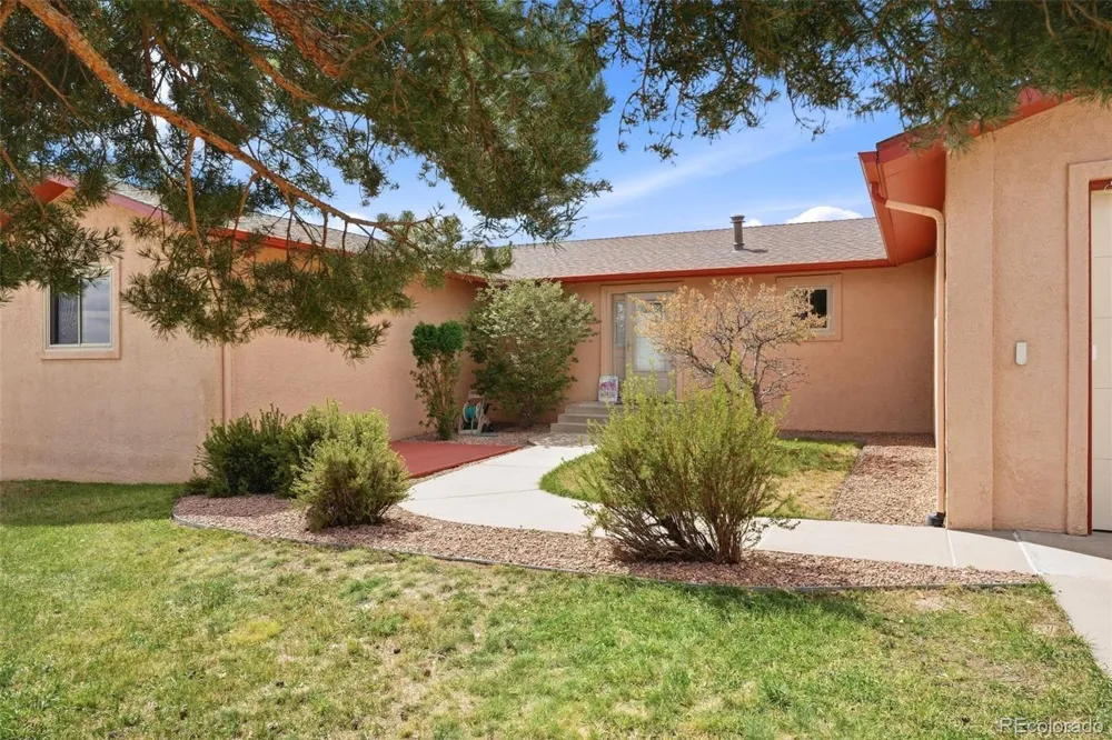 9655 Arroya Lane Colorado Springs, CO 80908