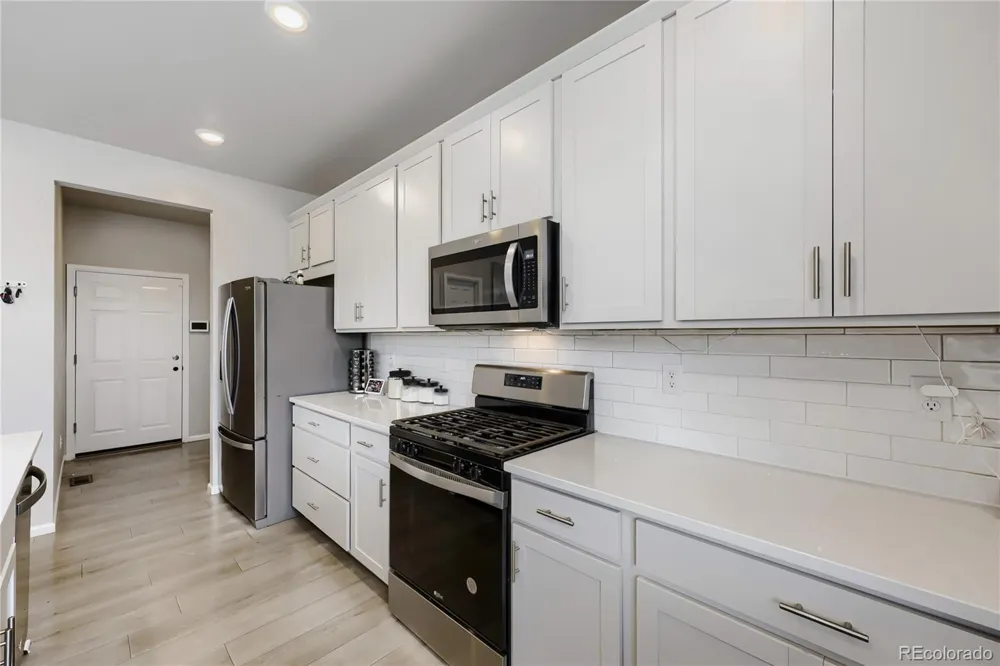 9163 Richfield Street Commerce City, CO 80022