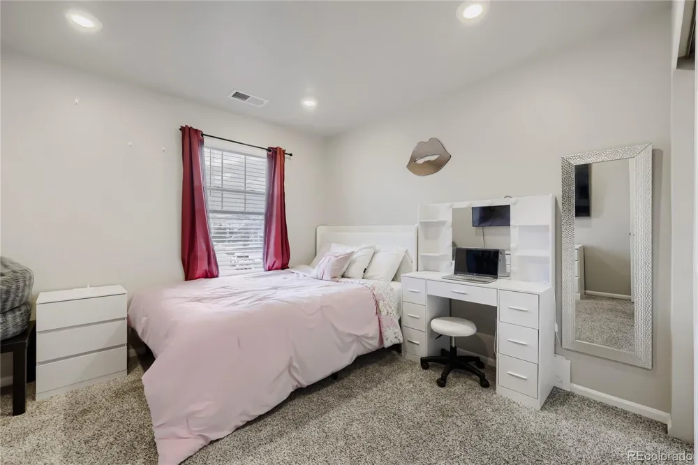 9163 Richfield Street Commerce City, CO 80022