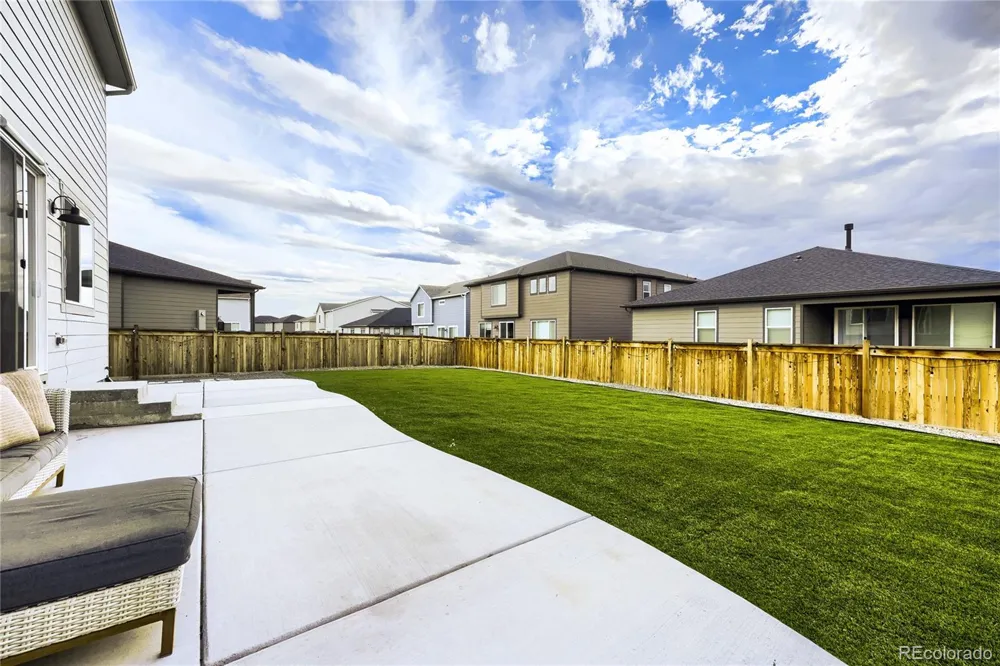 9163 Richfield Street Commerce City, CO 80022