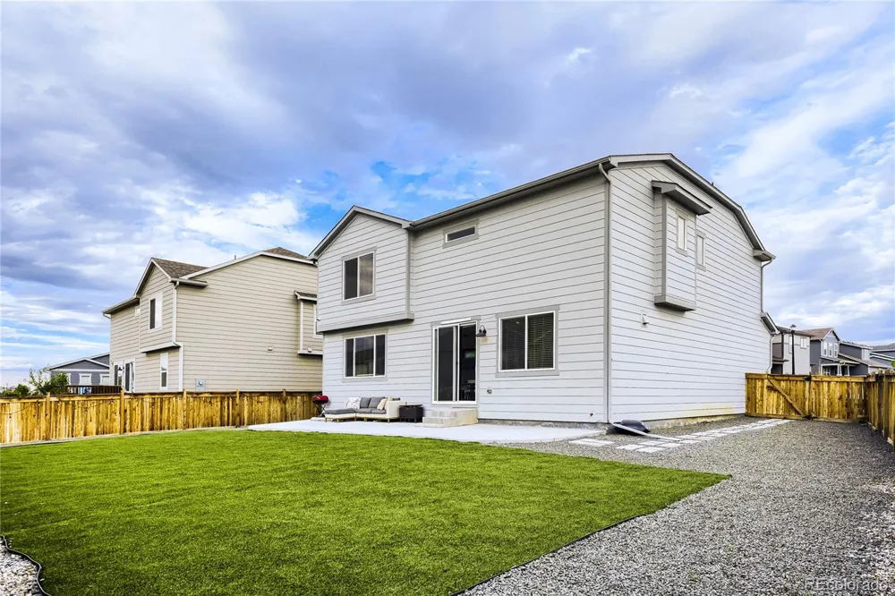 9163 Richfield Street Commerce City, CO 80022