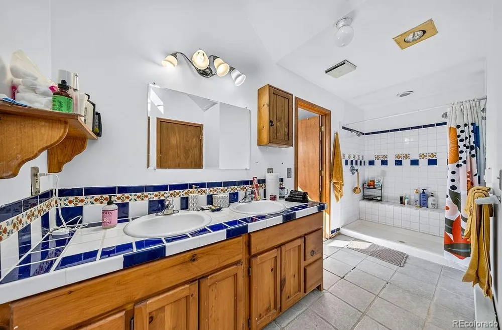 3168 Wykagyl Road Westcliffe, CO 81252