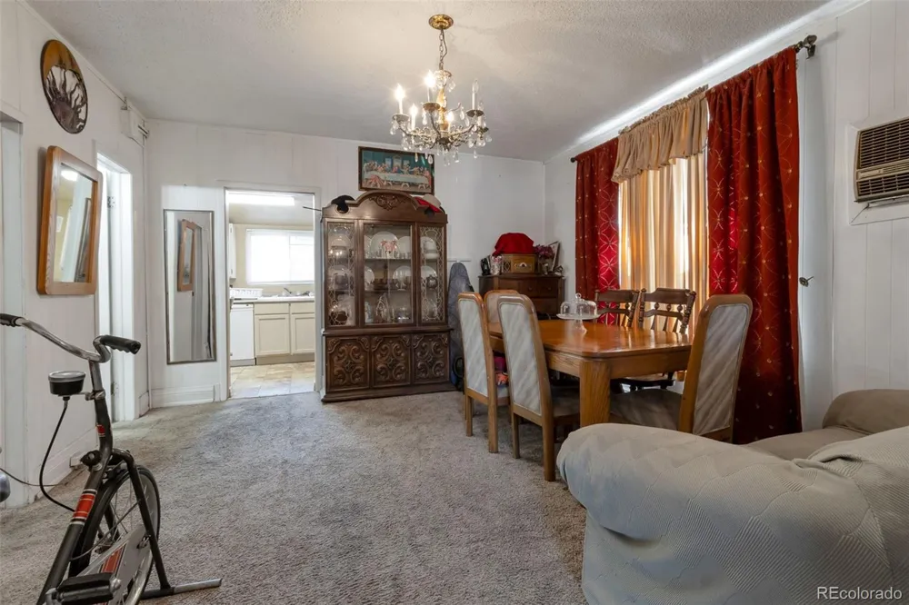 4662 Lincoln Street Denver, CO 80216