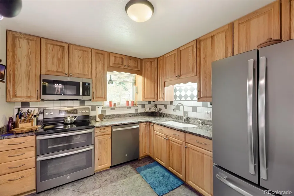9471 W Tennessee Avenue Lakewood, CO 80226