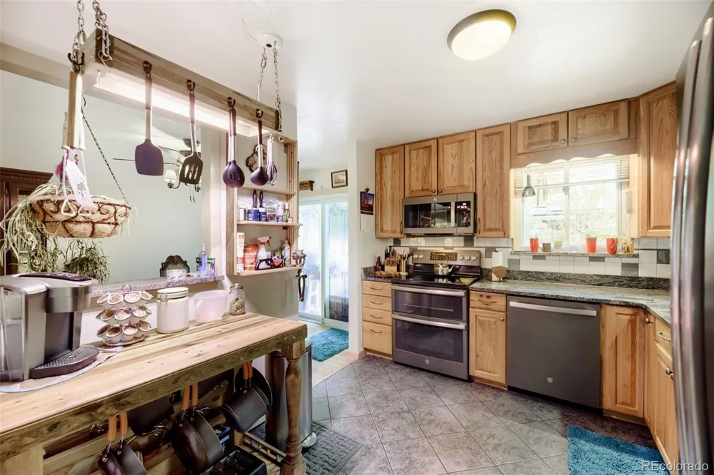 9471 W Tennessee Avenue Lakewood, CO 80226