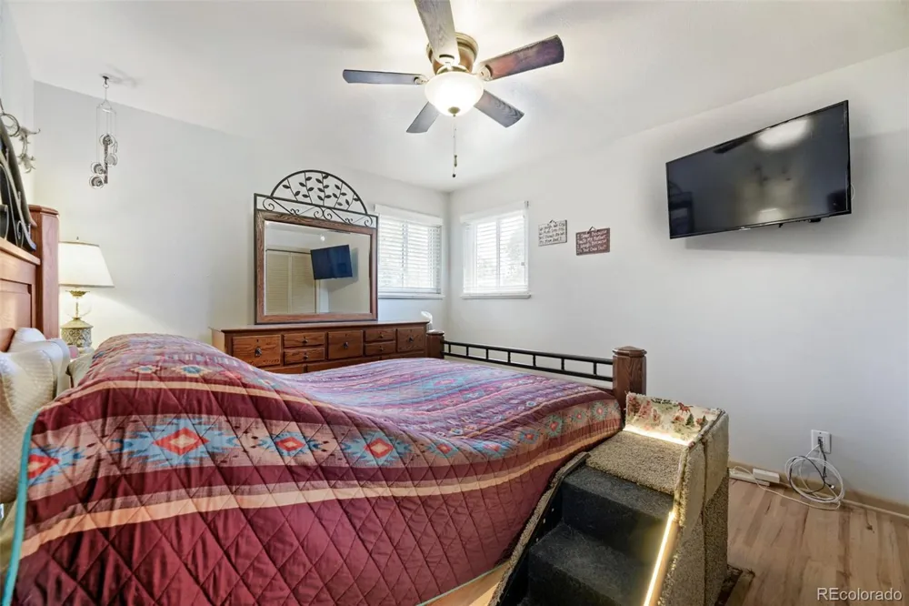 9471 W Tennessee Avenue Lakewood, CO 80226