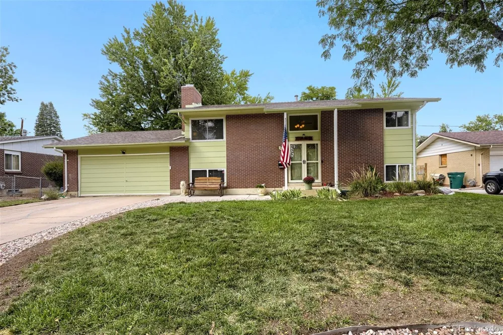 9471 W Tennessee Avenue Lakewood, CO 80226