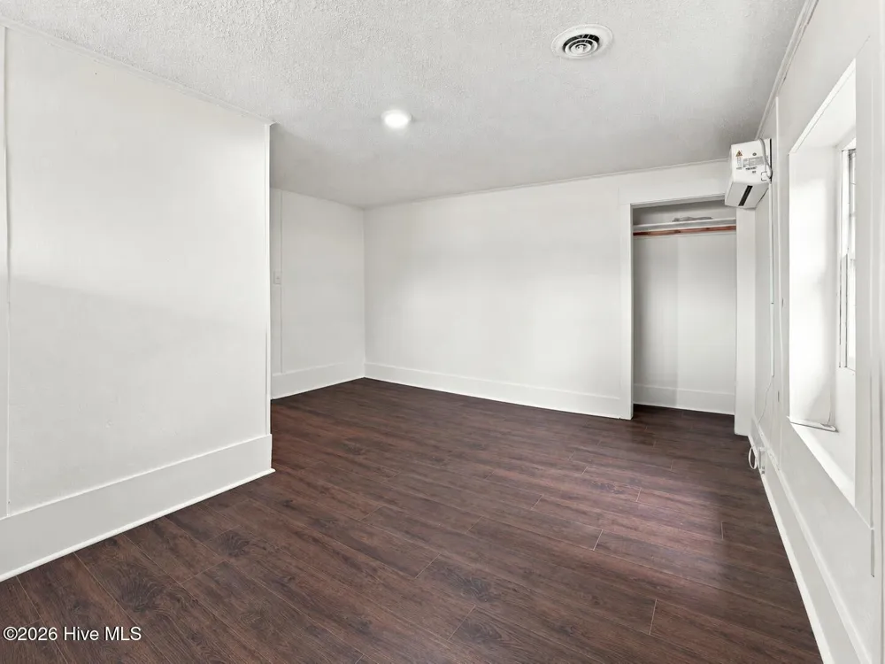 1205 Lincoln Street SE Wilson, NC 27893