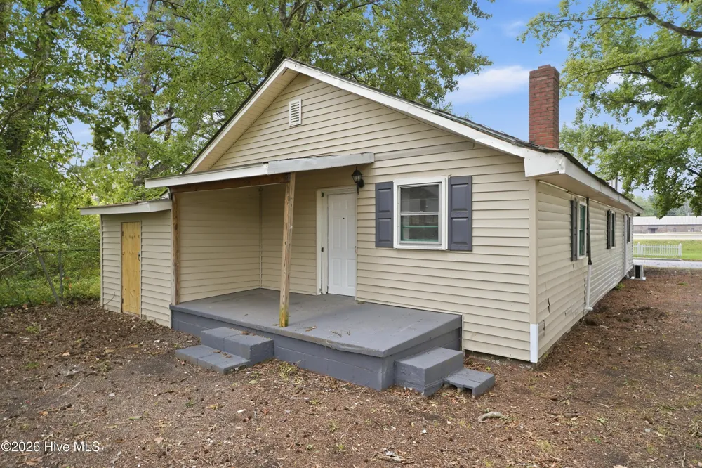 1205 Lincoln Street SE Wilson, NC 27893