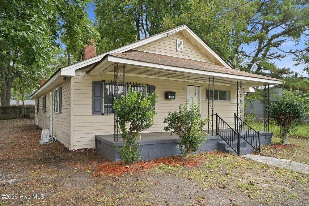 1205 Lincoln Street SE Wilson, NC 27893
