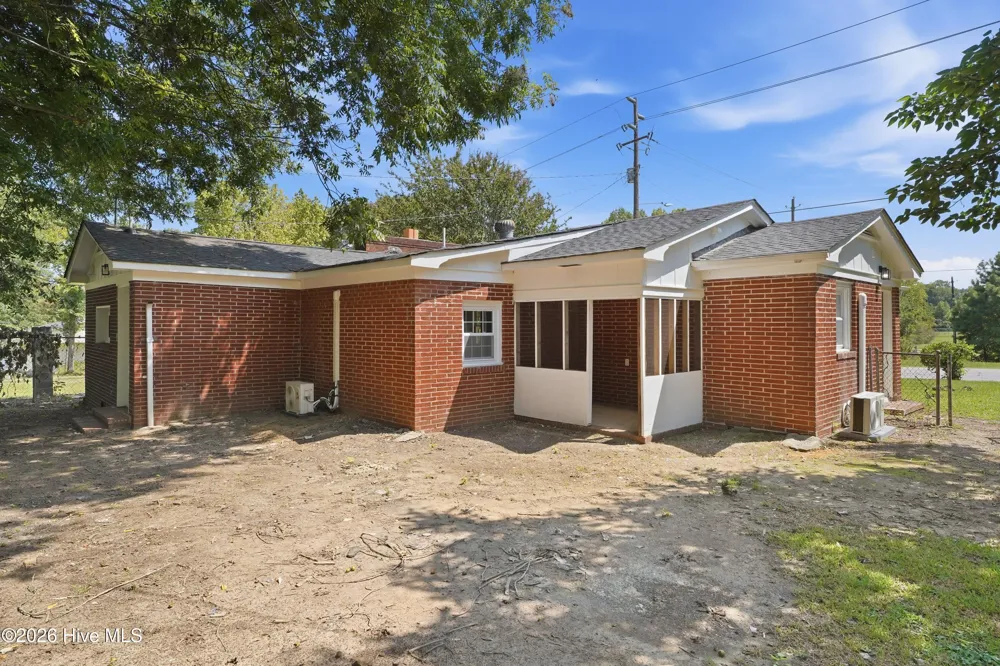 901 E Nash Street Spring Hope, NC 27882