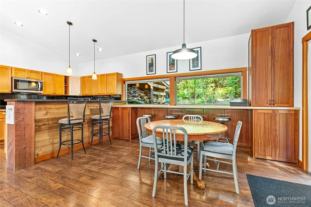 1775 Old Samish Road Bellingham, WA 98225
