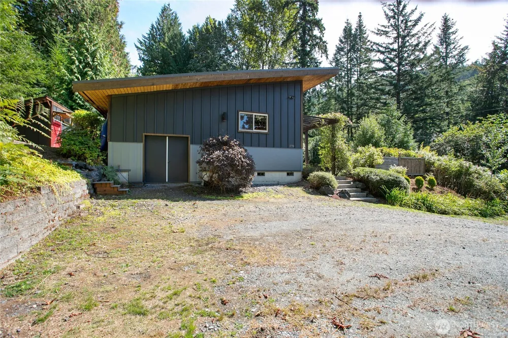 1775 Old Samish Road Bellingham, WA 98225