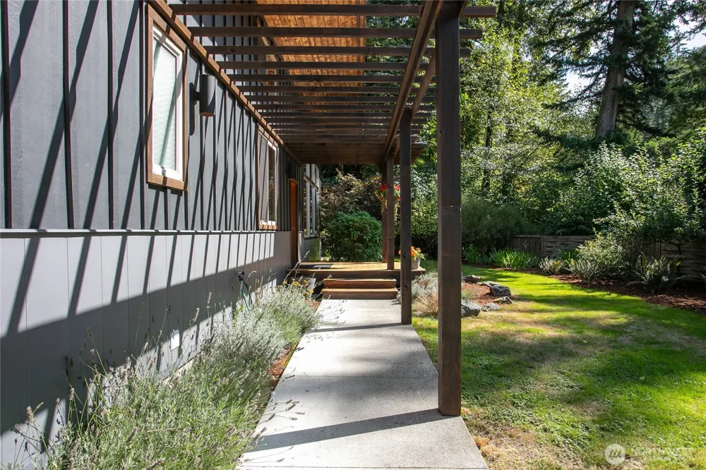 1775 Old Samish Road Bellingham, WA 98225