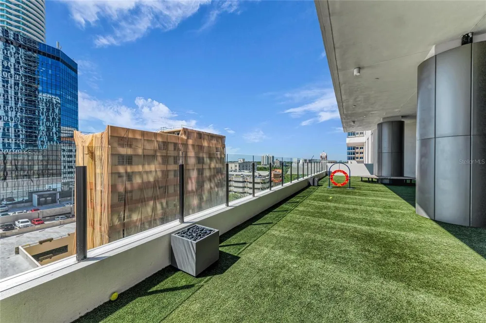 275 1ST AVENUE S #2204 St Petersburg, FL 33701