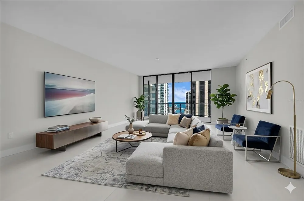 275 1ST AVENUE S #2204 St Petersburg, FL 33701