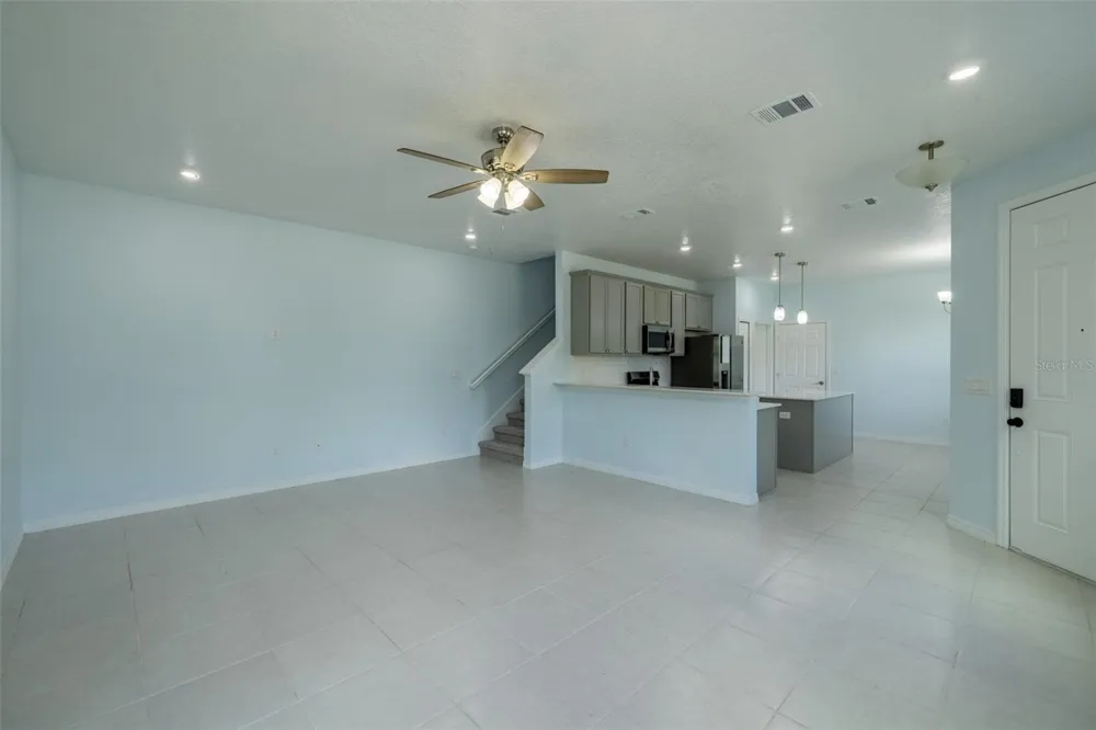 5732 SPOTTED HARRIER WAY Lithia, FL 33547