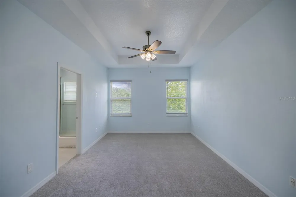 5732 SPOTTED HARRIER WAY Lithia, FL 33547