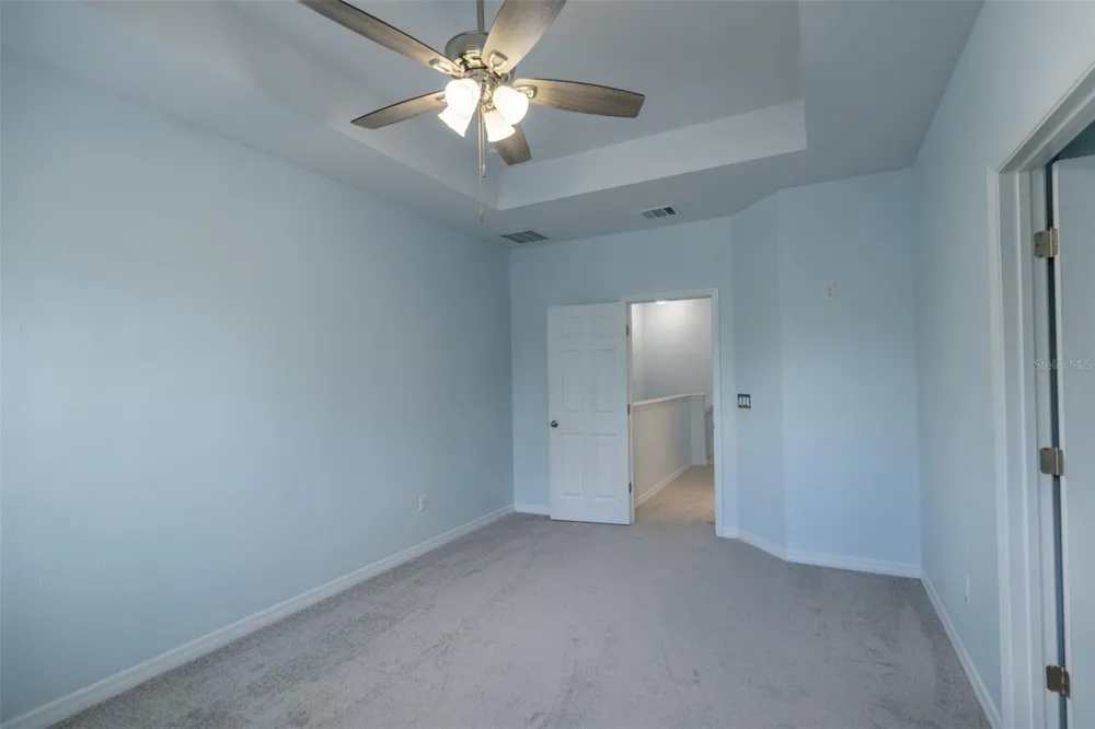 5732 SPOTTED HARRIER WAY Lithia, FL 33547