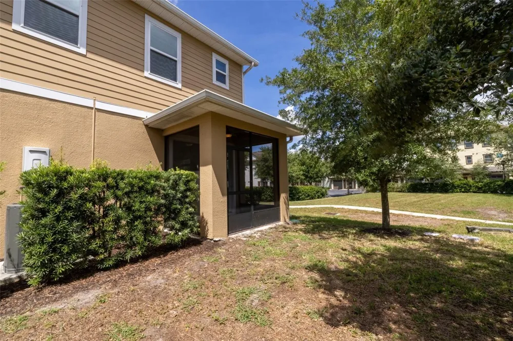 5732 SPOTTED HARRIER WAY Lithia, FL 33547
