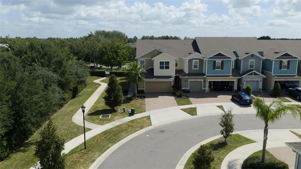 5732 SPOTTED HARRIER WAY Lithia, FL 33547