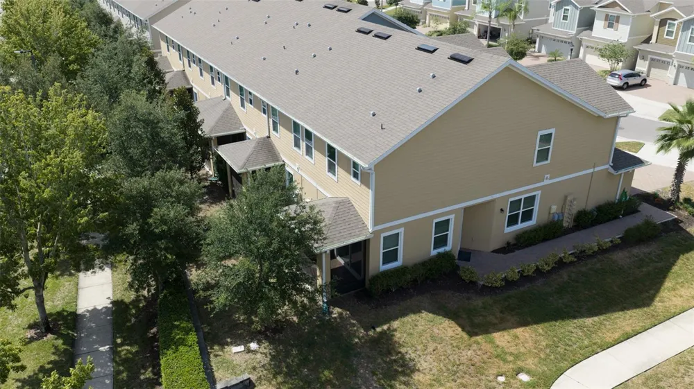 5732 SPOTTED HARRIER WAY Lithia, FL 33547