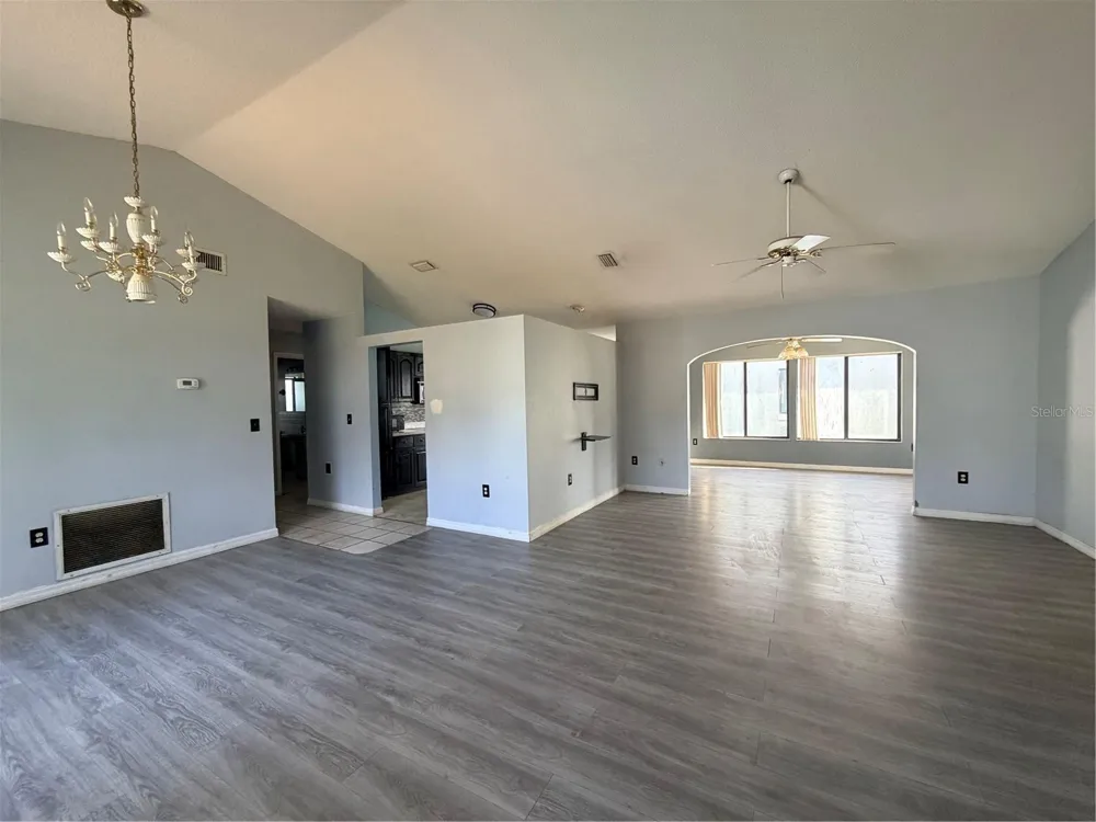 11240 FOUNTAIN LAKE BOULEVARD Leesburg, FL 34788