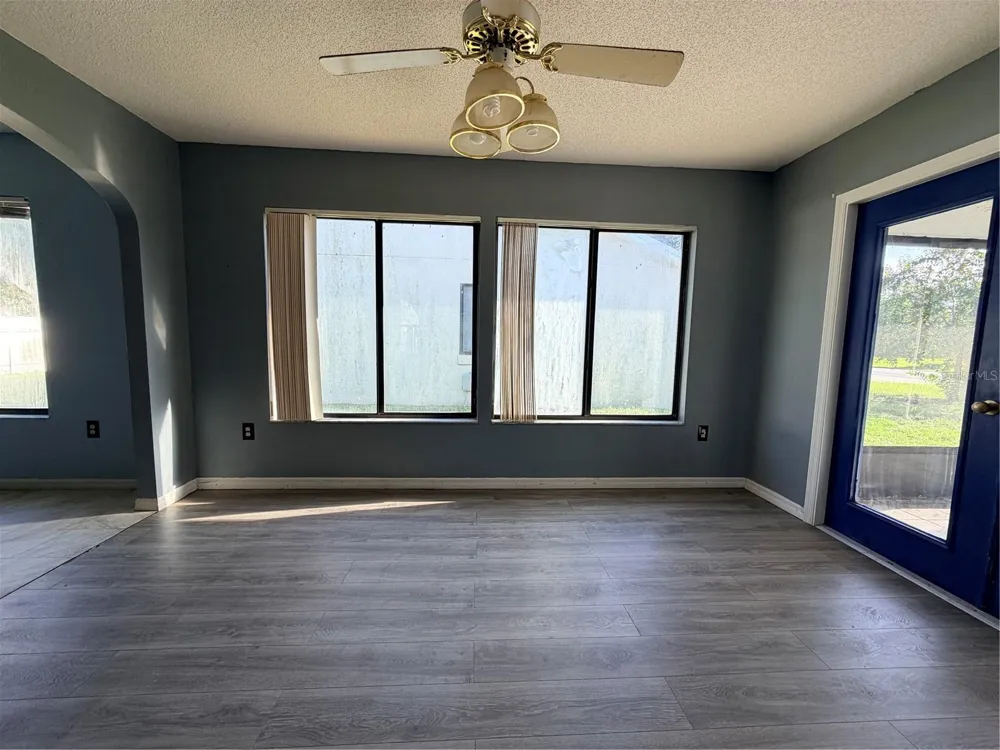 11240 FOUNTAIN LAKE BOULEVARD Leesburg, FL 34788