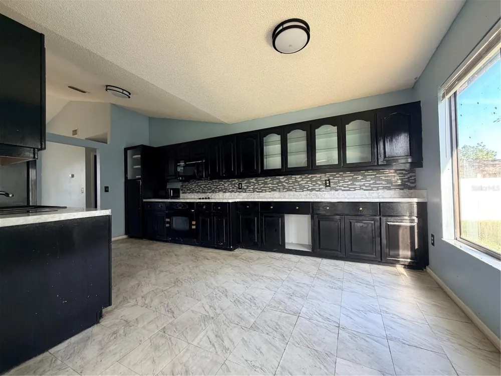 11240 FOUNTAIN LAKE BOULEVARD Leesburg, FL 34788