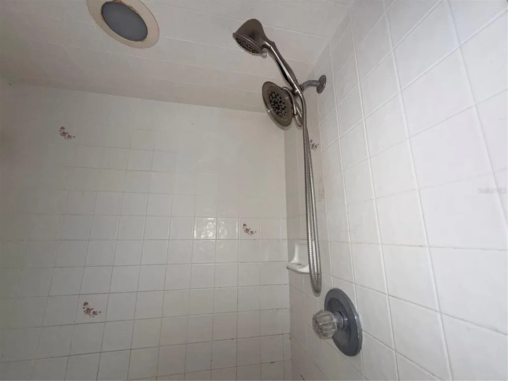 11240 FOUNTAIN LAKE BOULEVARD Leesburg, FL 34788