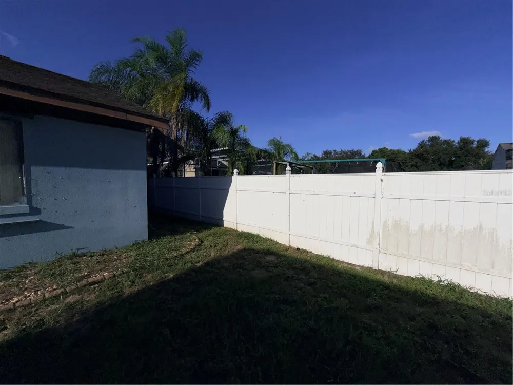 11240 FOUNTAIN LAKE BOULEVARD Leesburg, FL 34788