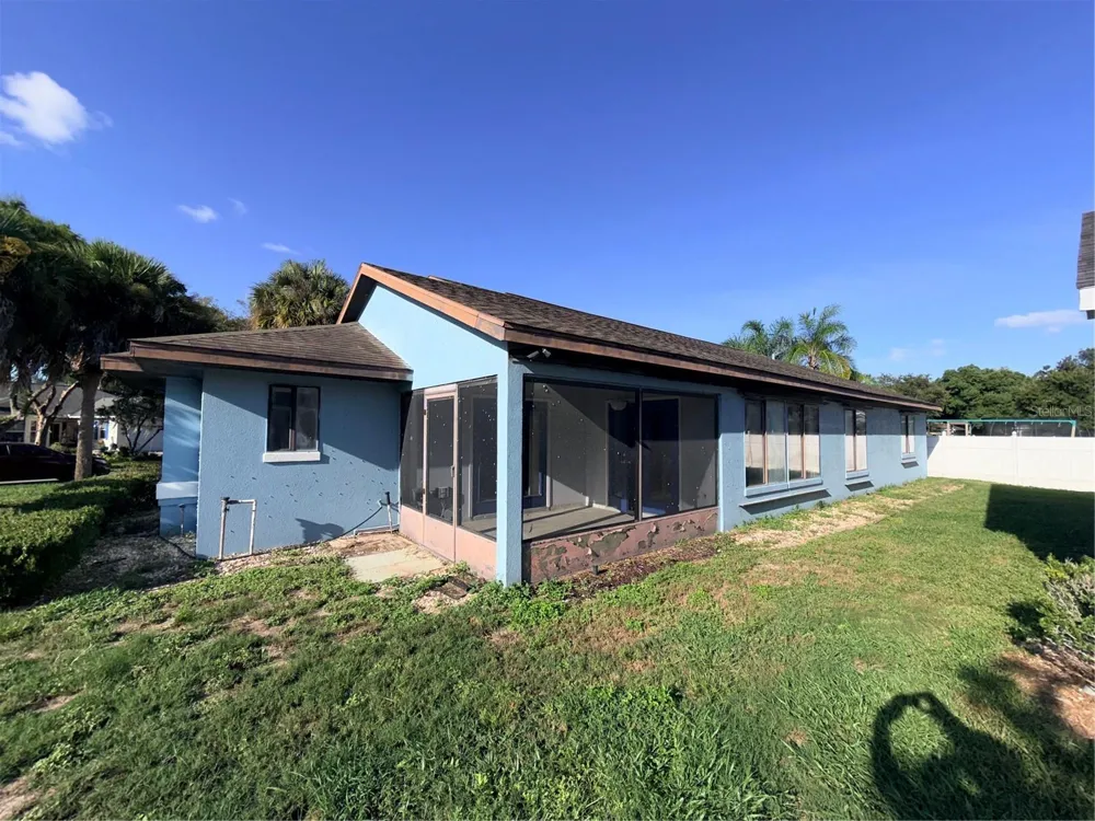 11240 FOUNTAIN LAKE BOULEVARD Leesburg, FL 34788