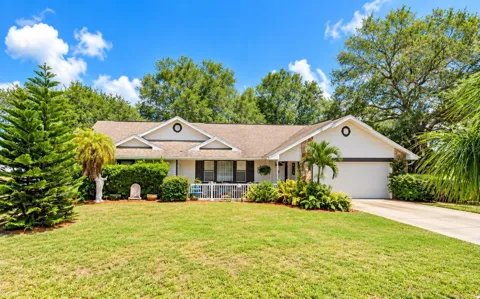 2727 NE 4TH PLACE