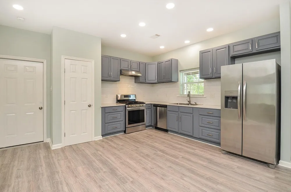 24719 Roscommon Hempstead, TX 77445