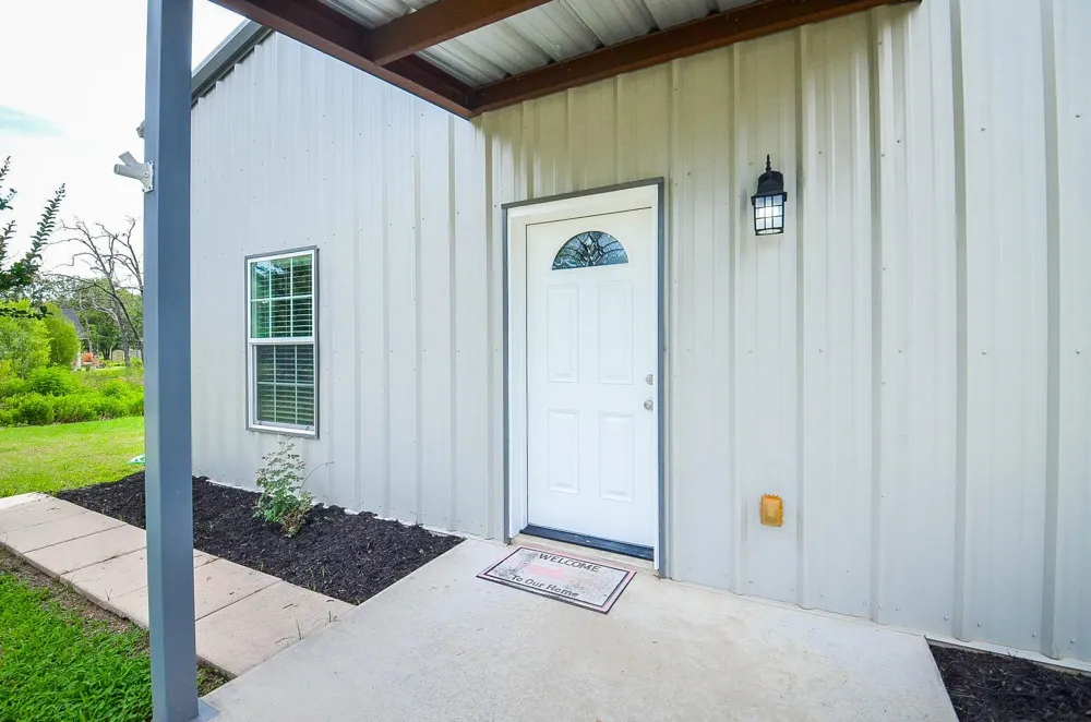24719 Roscommon Hempstead, TX 77445