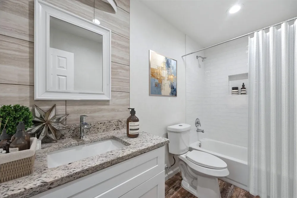 1231 Lavaca Canyon Lake, TX 78133