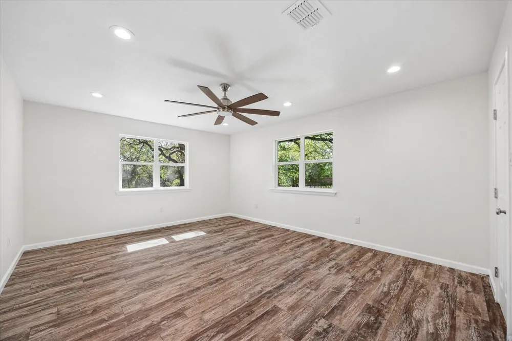 1231 Lavaca Canyon Lake, TX 78133