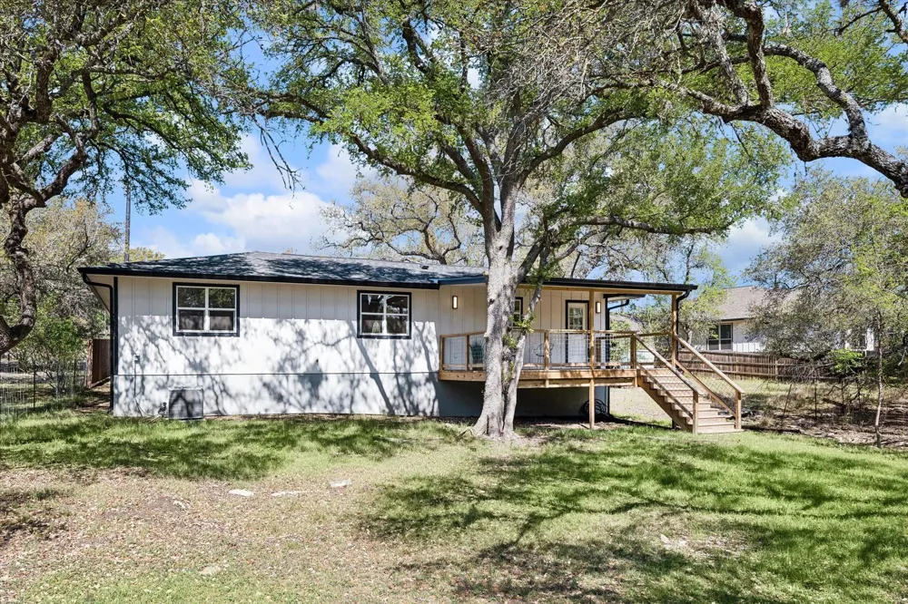 1231 Lavaca Canyon Lake, TX 78133
