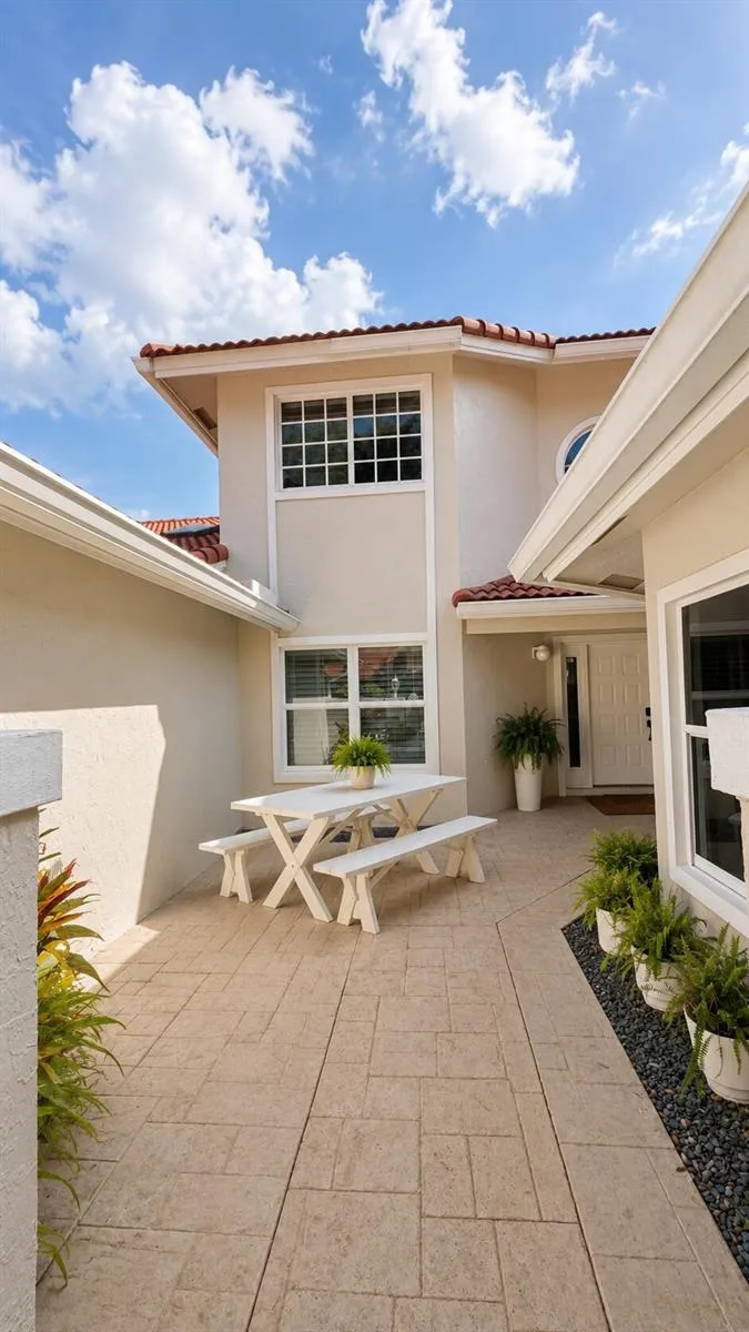 4107 CARRIAGE DRIVE #K2 Pompano Beach, FL 33069